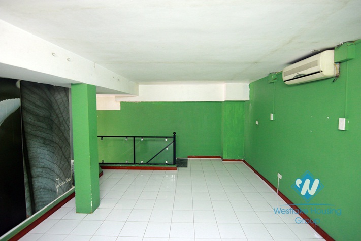 Office for rent in the main street in To Ngoc Van, Tay Ho